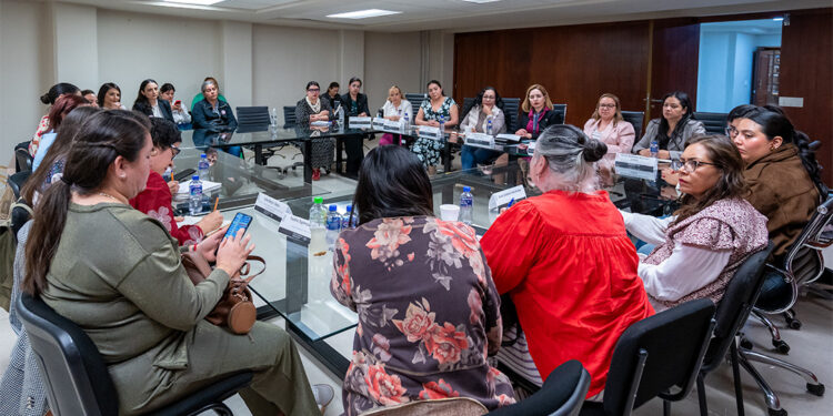 Celebra Nalleli Pedraza estrategia D4TA para garantizar conectividad a estudiantes michoacanos