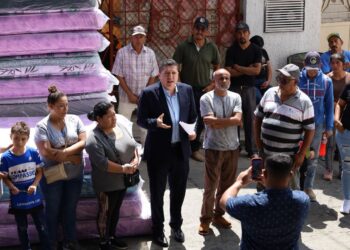 Se entregan enseres del Programa de Apoyos Subsidiados del Dip. Vicente Gómez Núñez