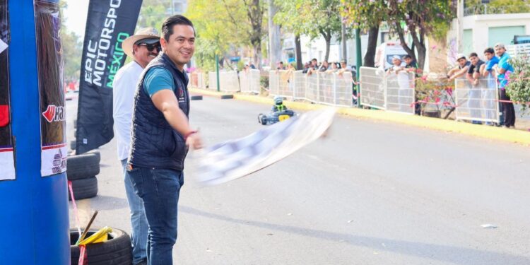 Todo un éxito, el 2do. Circuito Callejero de Go-Karts