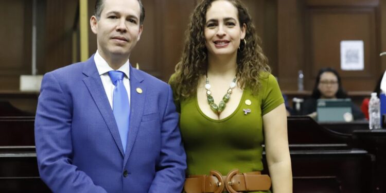 Fabiola Alanís propone reforma para perseguir de oficio el abuso sexual en Michoacán