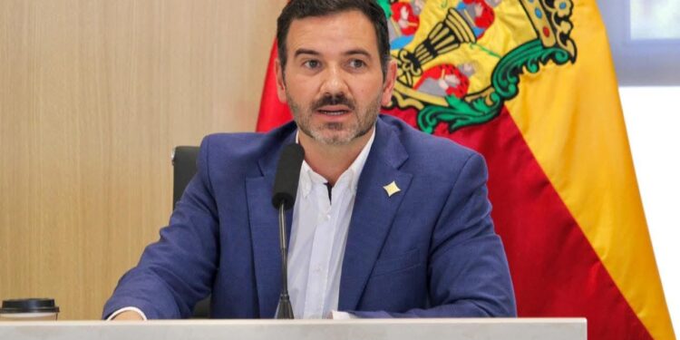 Adolfo Torres da seguimiento a proyecto de nueva Planta Potabilizadora