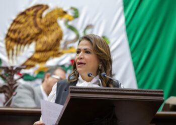 Fabiola Alanís: debemos garantizar transporte público seguro para las mujeres en Michoacán