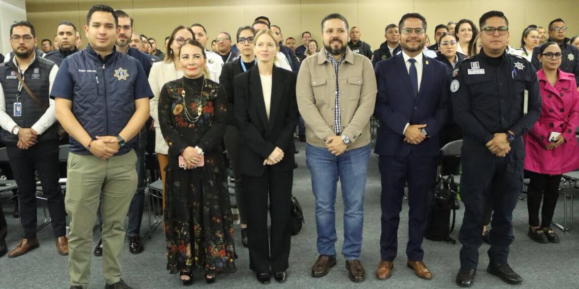 Policía Morelia participa en capacitación sobre estándares internacionales del uso de la fuerza y derecho a la protesta