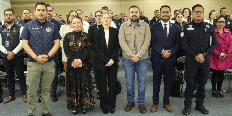 Policía Morelia participa en capacitación sobre estándares internacionales del uso de la fuerza y derecho a la protesta
