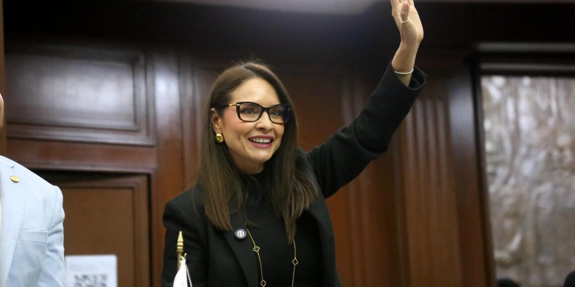 Celebra Nalleli Pedraza estrategia D4TA para garantizar conectividad a estudiantes michoacanos