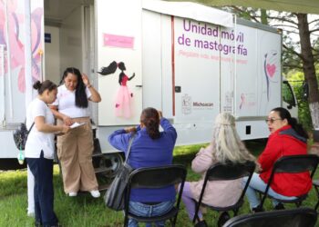 Michoacán le gana la batalla al cáncer, una red gratuita que salva la vida de las mujeres