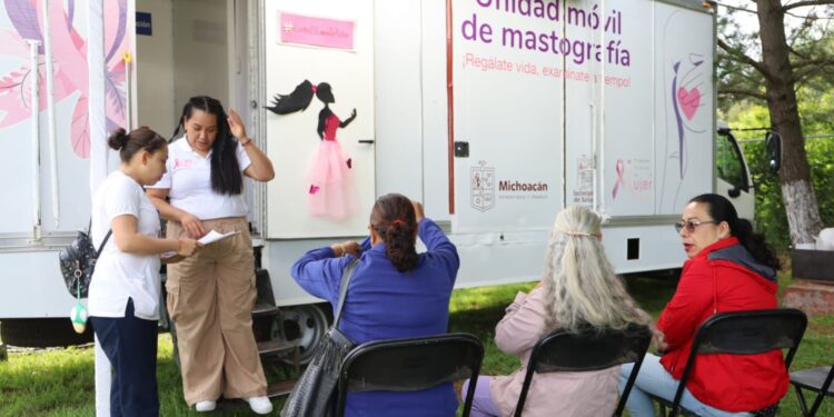 Michoacán le gana la batalla al cáncer, una red gratuita que salva la vida de las mujeres